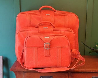 Retro Orange Samsonite 'Carribea' Luggage set - Set of 3 - Made by Samsonite Canada