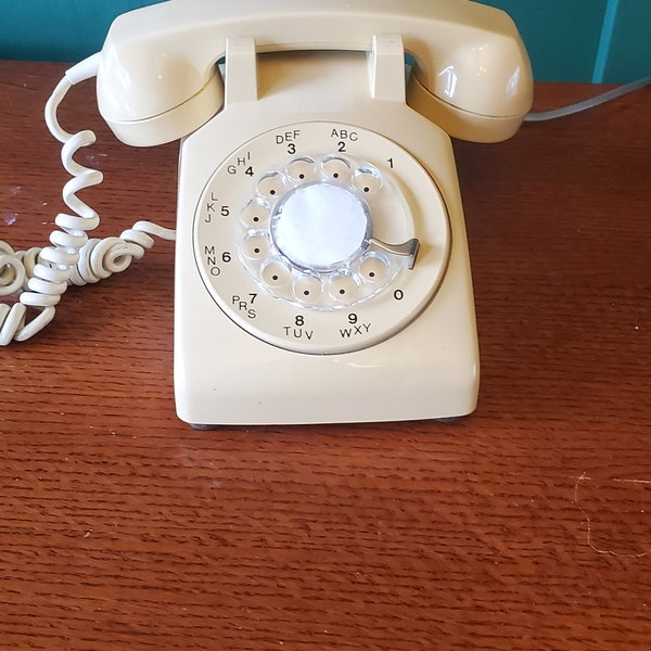 Vintage Northern Telecom 500 Rotary Phone