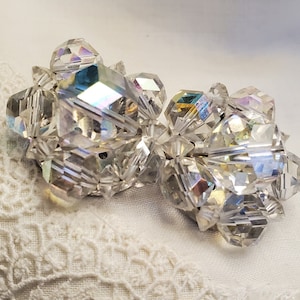 Vintage Rhinestone Cluster clip on earings