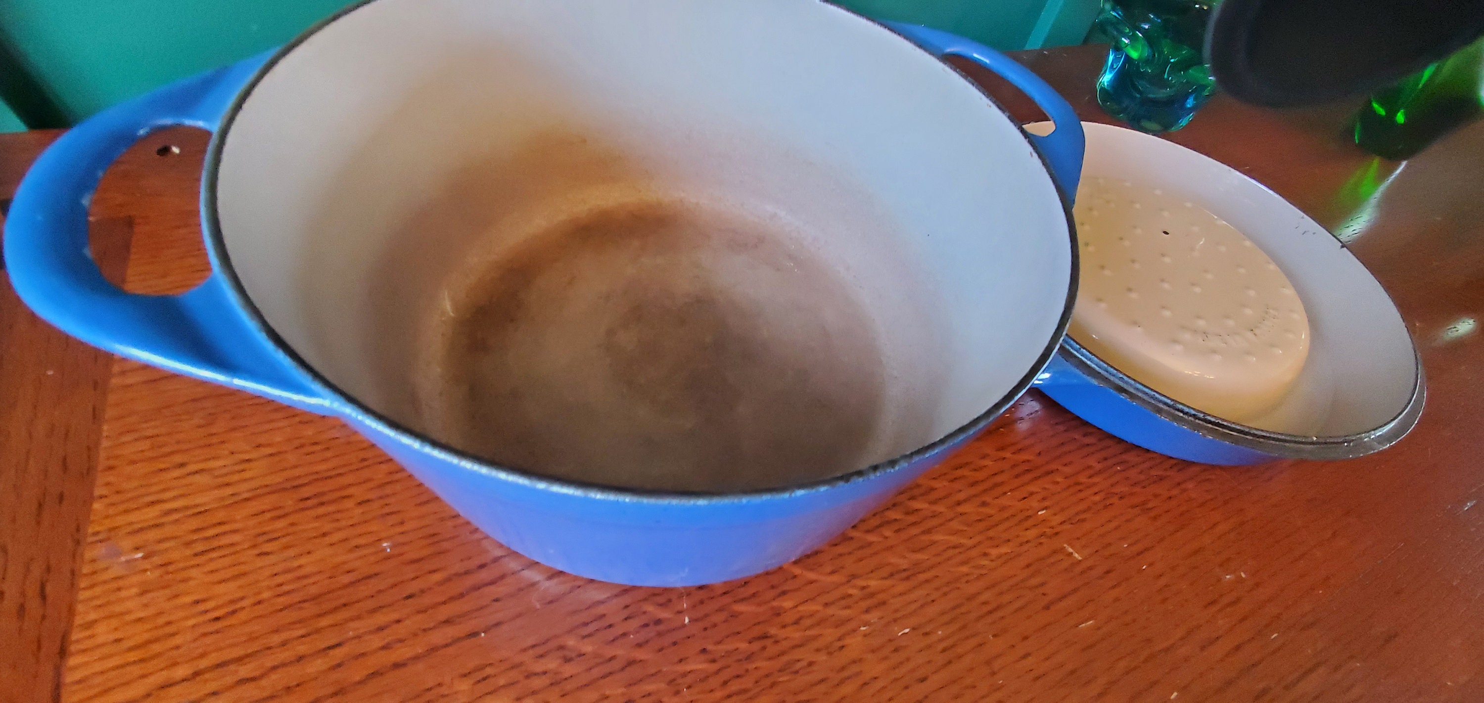 Le Creuset - Casserole dish - Cousances - Enamel, cast iron - No. 24 Le Creuset - Casserole dish - Cousances - Enamel, cast iron - No. 24