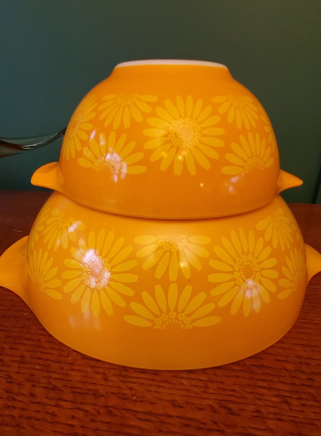 Pyrex Sunflower Daisy Orange Cinderella Nesting Bowls Set of 2 442 and