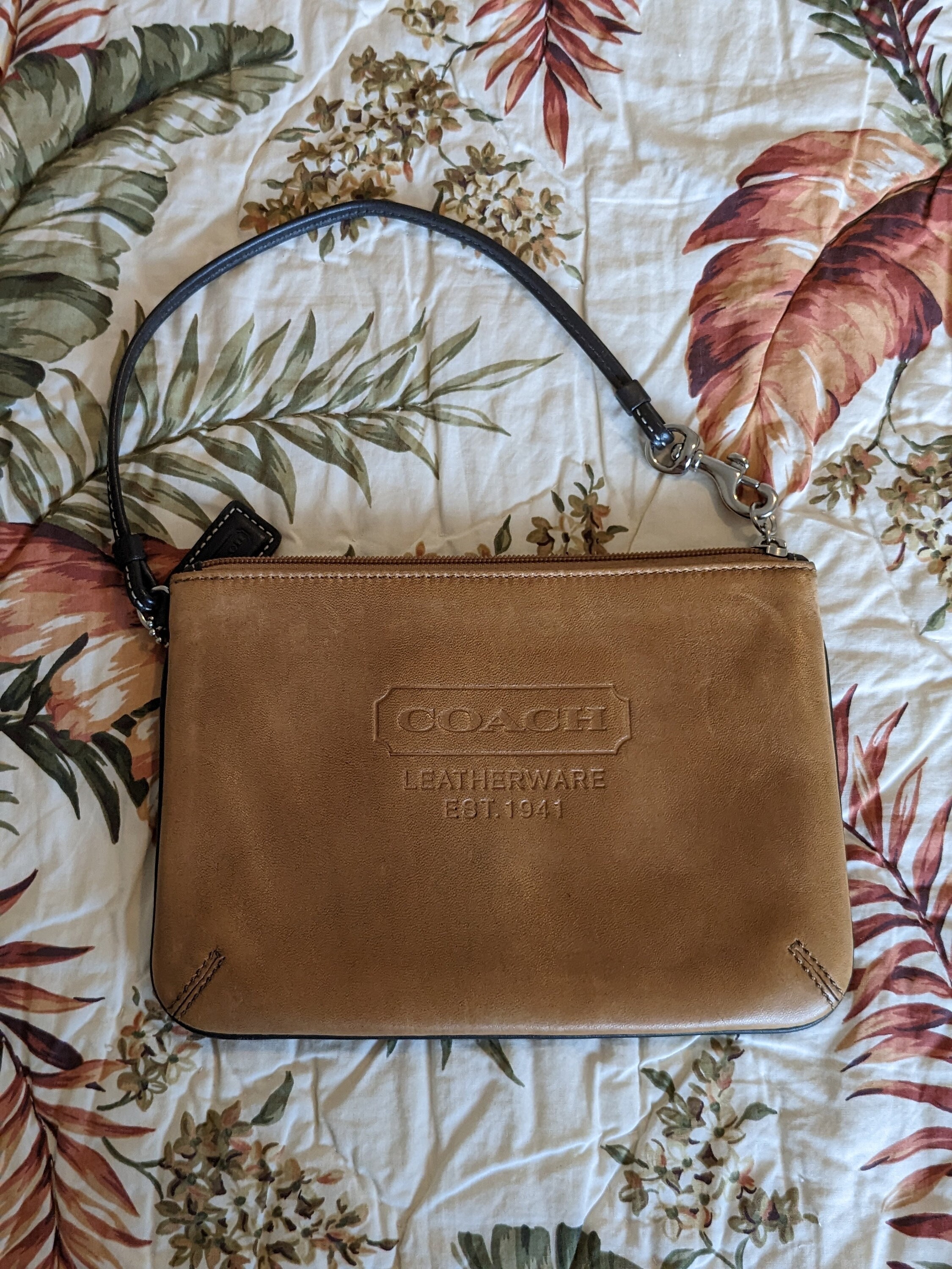 Coach Brown Leatherware Vintage Wristlet Great Condition -  Finland