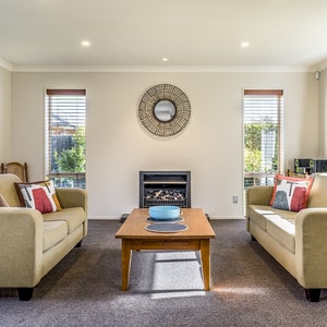 バーチャル背景、リアルなズーム背景、リビングルーム、オフィス背景、Microsoft Teams、Facebook、Skype、Google Meet、CraftyRooftop