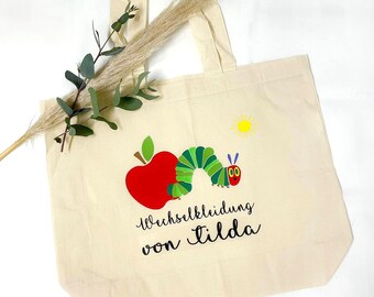 Cotton bag personalized with the Very Hungry Caterpillar, inscription ‘Change of clothes from *Name*’