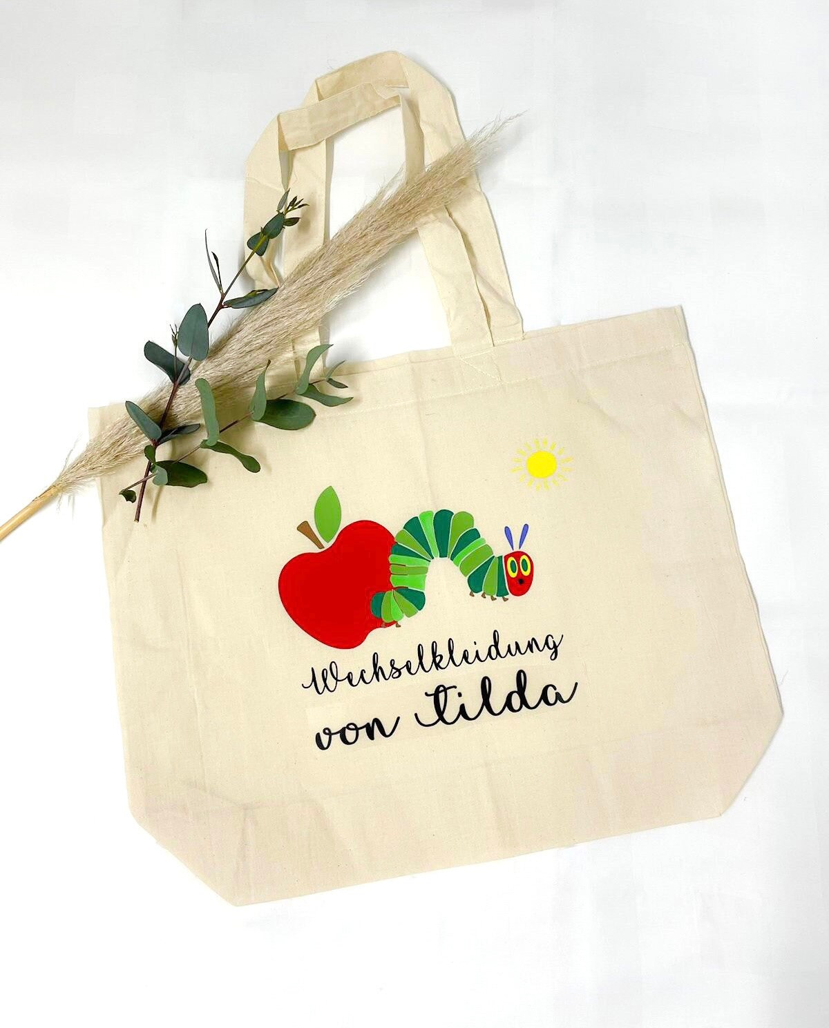 Baumwolltasche personalisiert mit Raupe Nimmersatt, Aufschrift