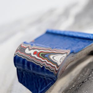 Peça de Fordite Bruta: Ágata Detroit de Qualidade para Joalheria (F438)