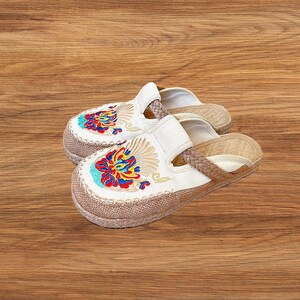 Ivory women’s embroidered espadrille mules, backless canvas slip on shoes, wide toe style, comfortable wear in whole day.