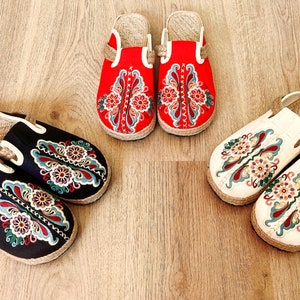 Black Handmade Embroidered Slipper, Embroidery Mule Shoes, Best Gift For Mom