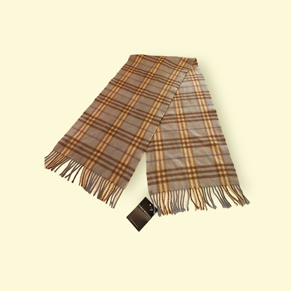 Vintage Y2K Burberry Nova Cashmere Scarf in Baby B