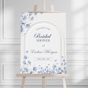 Letrero de bienvenida con elegante estampado floral azul para despedida de soltera, póster de bienvenida personalizado en cartón pluma, decoración nupcial personalizada, letrero de boda en cartón pluma