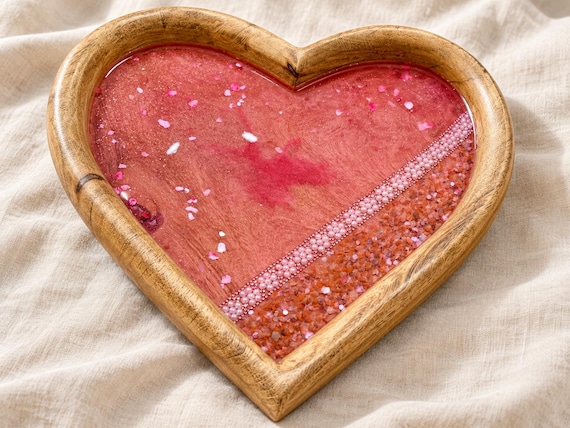 Handcrafted Heart-Shaped Wooden Tray with Rose Resin and Natural Stone Accents, Romantic Serving Tray, Luxury Gift for Home or Valentine’s