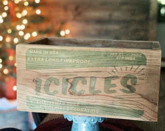 Caja de carámbanos, caja navideña de inspiración vintage, caja de regalo navideña, decoración navideña vintage, carámbanos navideños