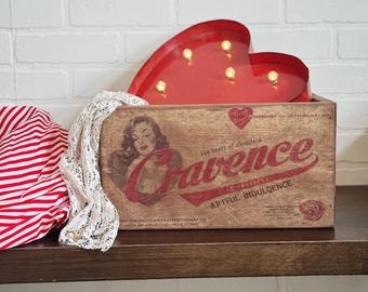 Caja de San Valentín vintage, San Valentín de inspiración vintage, decoración vintage de San Valentín, caja de bombones vintage, viñeta de San Valentín, regalo de San Valentín