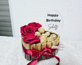 Ferrero Rocher und Merci Schokolade Torte /Pralinen Geschenk mit Rosen /Pralinentorte Personalisiert/Süßigkeitentorte / Geburtstagstorte