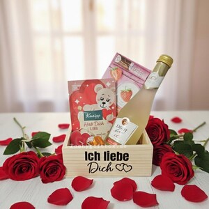 Geschenkkörbchen/Kleines Geschenk/Holz Geschenkkorb/Kleine Auszeit/Holzkorb/Kleines Dankeschön/ Wellness/Präsentkorb/Wellness Frauen image 3
