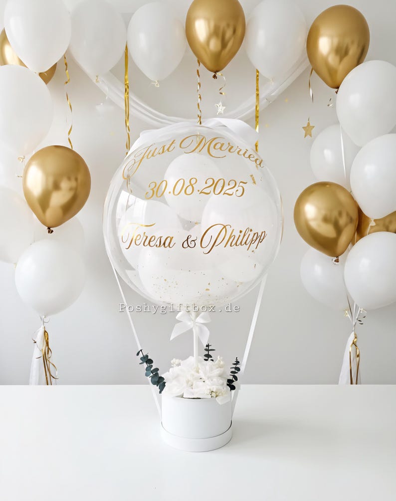 Ballongeschenk "Gold"/Geschenk zum Hochzeitstag/Verlobungsgeschenk/Just Married/Geburtstagsgeschenk/Hochzeitsgeschenk/Ballon mit Blumenbox image 1