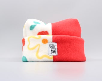 SpongeBob Flowers/Red Handmade Retro Fleece Four Point Beanie Cozy Funky Cuffed Winter Hat by MadBeans Beanies