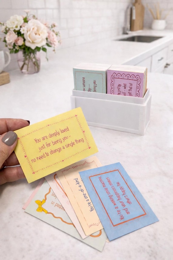 Kids and Preteens Daily Lunchbox Affirmation Notes- Whole School Year Encouragement Backpack Notes- 200 Cards Printed with Case.