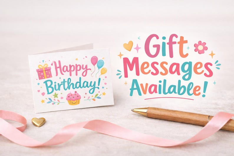 Op de afbeelding: Een verjaardagskaart met de tekst "Happy Birthday!" en een cupcake-illustratie. De afbeelding bevat ook een roze lint, een gouden hart, een pen en de tekst "Gift Messages Available!"