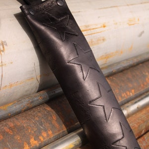 Customwelderarmpad #weldingmask #sissypad #armguard #weldingarmguard #sissypadwelding  #WeldingEquipment #giftsfordad #welderarmpad