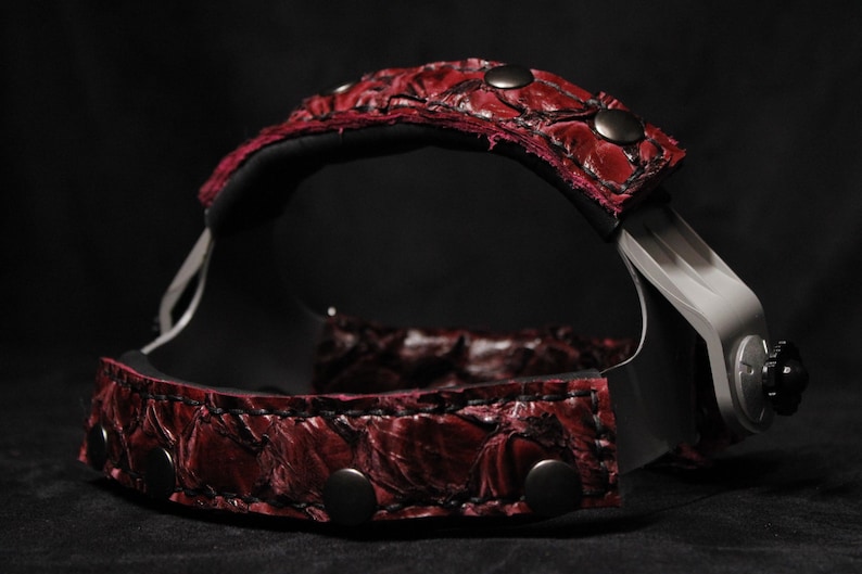 PIRARUCU Welding mask #weldingmask #leatherweldingmask #customleathermask welding hood sugarscoop leather welding mask burgundy