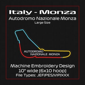 Op de afbeelding: Machine borduurontwerp van het Autodromo Nazionale Monza circuit in Italië. Het ontwerp is 25,4 cm breed en heeft een kleurrijke lay-out met de tekst "Italy - Monza" en "Autodromo Nazionale Monza".