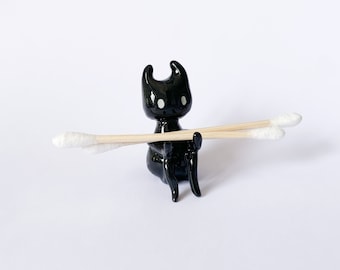 HELPER  - desk buddy decor - pencil holder figurine - black and white sculpture - desk buddy holder - handmade unique piece