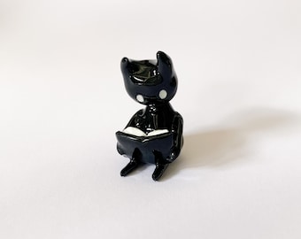 BOOK LOVER I - little handmade shadow sculpture - desk decor book lover buddy - love to read figurine