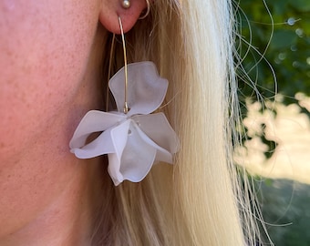 Lily White Petal Drop Hook Earrings - Statement Acrylic Earrings with Gold Wire - Floral Jewellery | Gifts For Her, Friend & Valentines