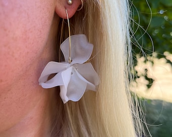 Lily White Petal Drop Hook Earrings - Statement Acrylic Earrings with Gold Wire - Floral Jewellery | Gifts For Her, Friend & Valentines