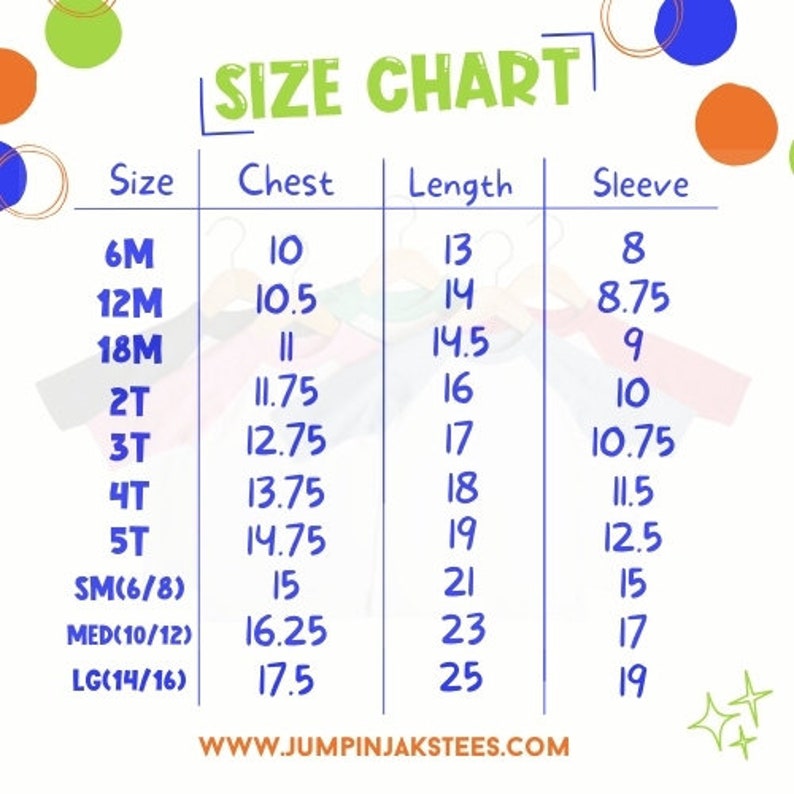 Op de afbeelding: Een maattabel voor kinderkleding, met afmetingen in inches. De tabel bevat maten van 6 maanden tot groot (14/16), met details over borst-, lengte- en mouwmaten. De website www.jumpinjakstees.com staat onderaan.