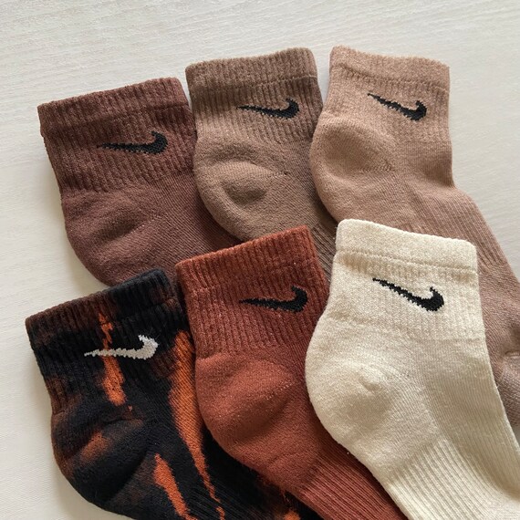 nike natural colour socks