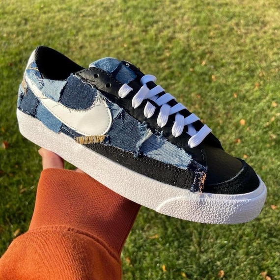 スニーカー Nike Blazer Low USA Denim First Looks // Nike Blazer Low Jumbo “Denim Swoosh” | House