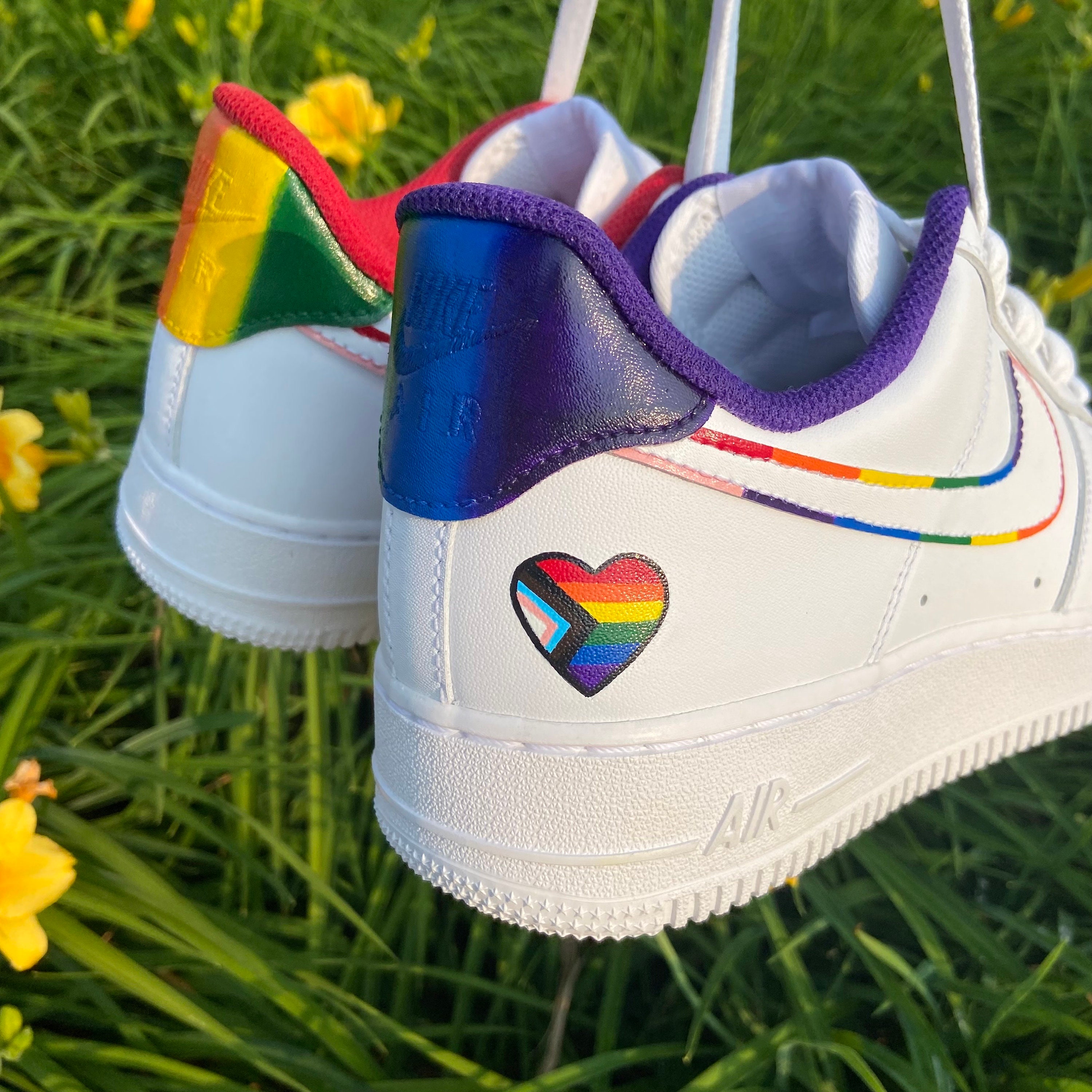 slecht humeur Raffinaderij ballet Rainbow Nike Shoes - Etsy