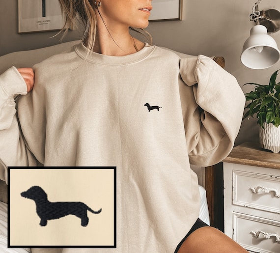 Dachshund Sweatshirt, Doxie Dog Sweater, Wiener Dog Shirt, Dog Lover Shirt, Dachshund Mom Sweater, Doxie Mom Sweatshirt, Dog Mom Shirt Gift