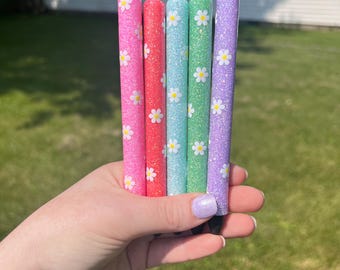 Bolígrafo personalizado con margarita brillante: Regalo de papelería floral personalizado