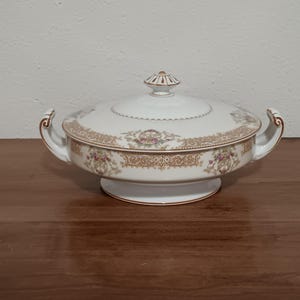 Noritake afgedekte serveerschaal