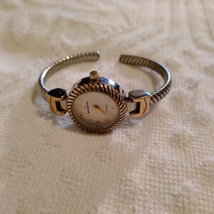 Boussivie Bangle 25mm Women's Watch image 2