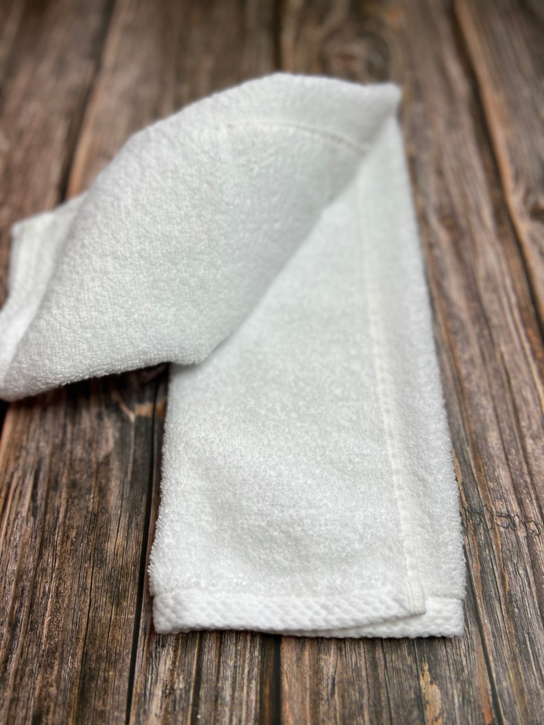 MommyCatEmbroidery Hand Towel - Thumbnail 5