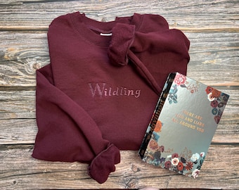 Embroidered Lightlark Sweatshirt, Embroidered Wildling Sweatshirt, Lightlark inspired, Isla Crown Wildling, Booktok Merch, Wilding sweater