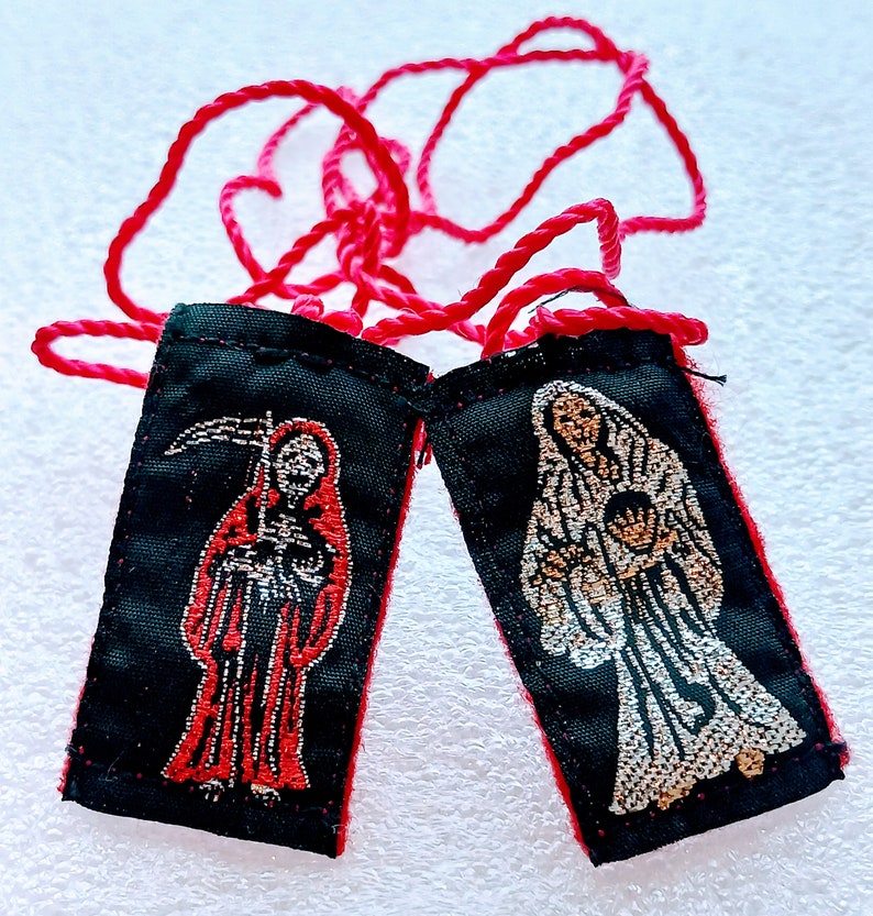 Scapula Robe Santa Muerte, Santisima Scapular - Etsy
