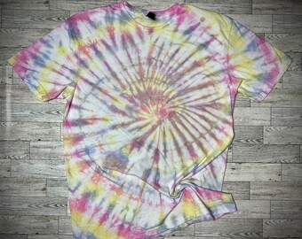 Spiral tie dye T-shirt | Pink Yellow Purple tie dye T-shirt | Pastel tie dye T-shirt
