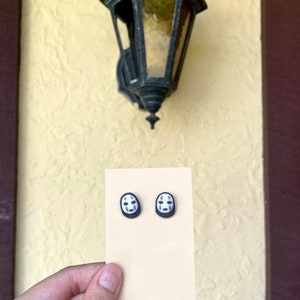 Ghibli character- No Face clay earrings