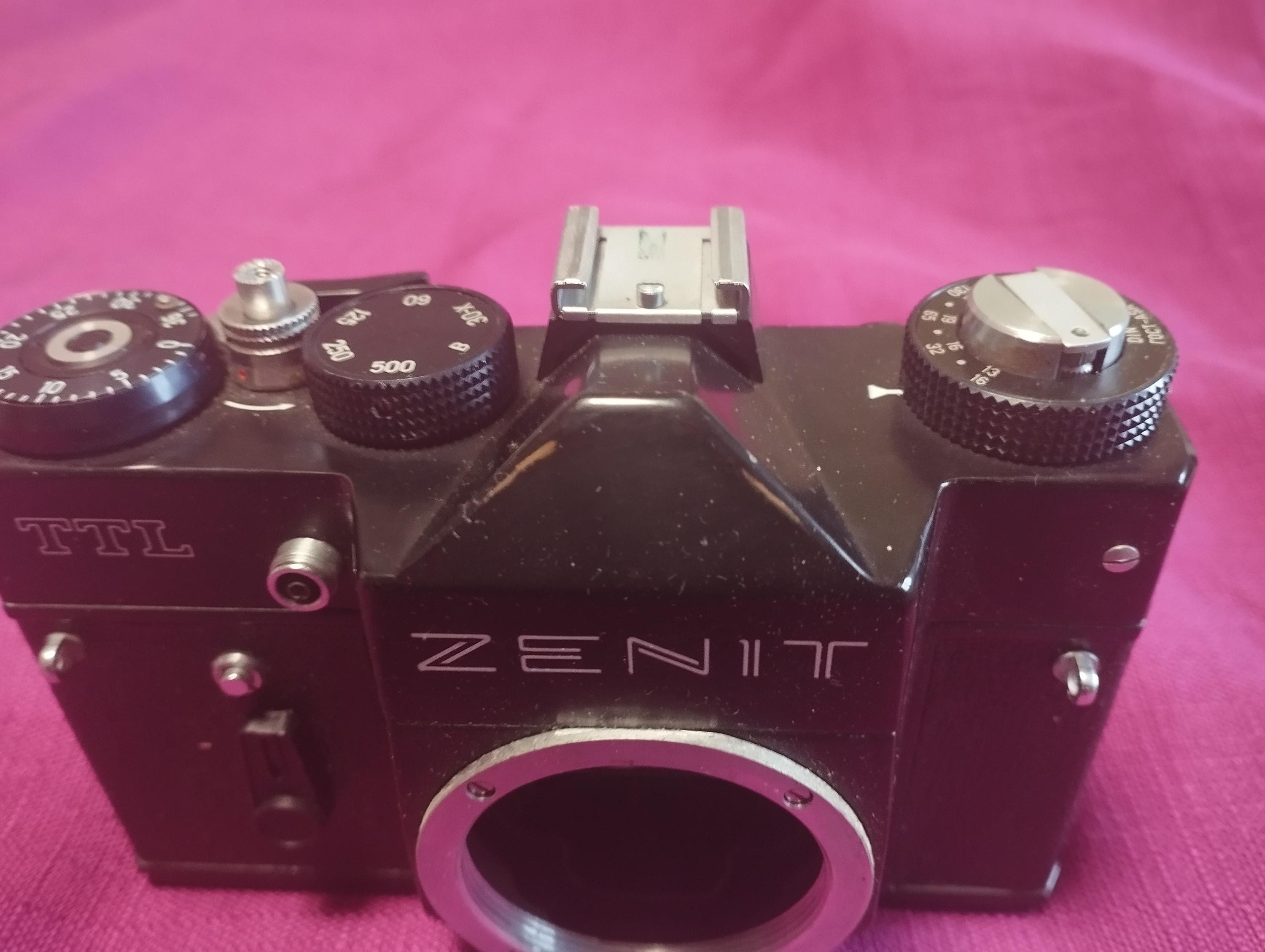 Appareil photo argentique ZENITH E 1980 JO de Moscou - Collection