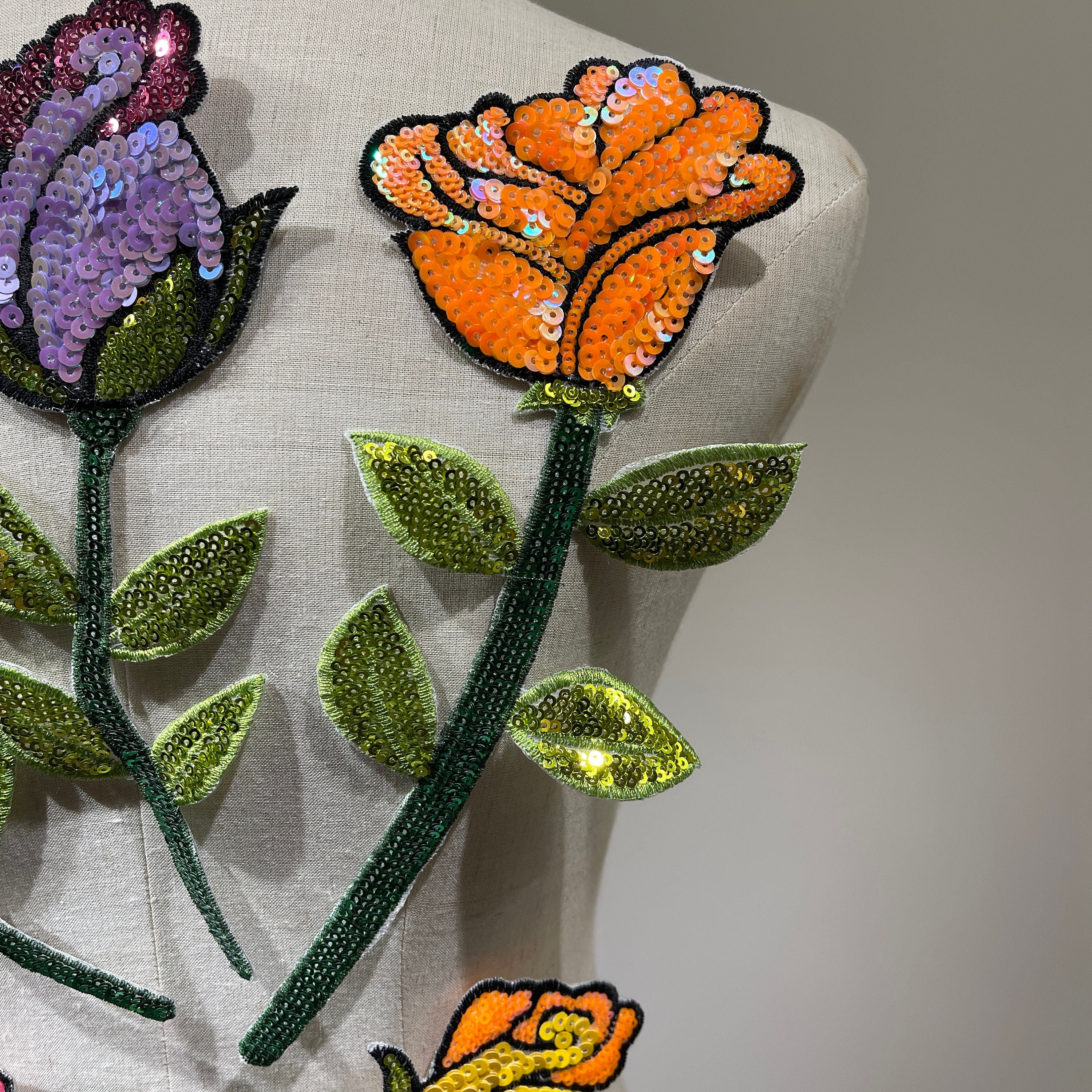Toppe termoadesive Applicazioni con paillettes Fiore Rosa