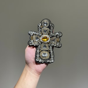 Handmade Crystal Rhinestone Cross Crucifix sew on patches for clothes front or Denim Jacket embroidered thanksgiving day applique decoration