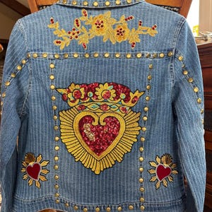 Großer Sacred Heart Patch rote Pailletten Aufnäher Barock Gold Stickerei für Vintage Kleidung oder Jacken Applikation Dekoration Bild 6