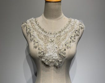 White Pearl Rhinestone Collar Appliqué – Beaded Lace Neckline Embellishment for Bridal Gowns, Dresses & Couture Design