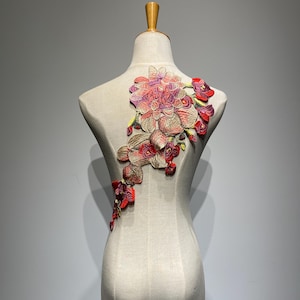 大きな刺繍の牡丹の花のパッチ - 服用の赤い花のアップリケ