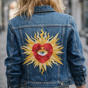 Aplique de Sagrado Coração com Lantejoulas Vermelhas Brilhantes - Olho Grego Bordado com Raios de Sol Dourados para Roupas imagem 4